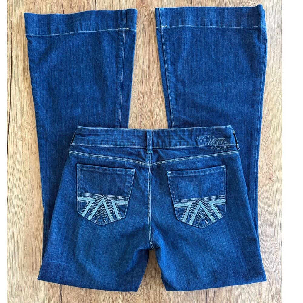 Vtg American Eagle Low-Rise Flare Jeans Size 6 Regular